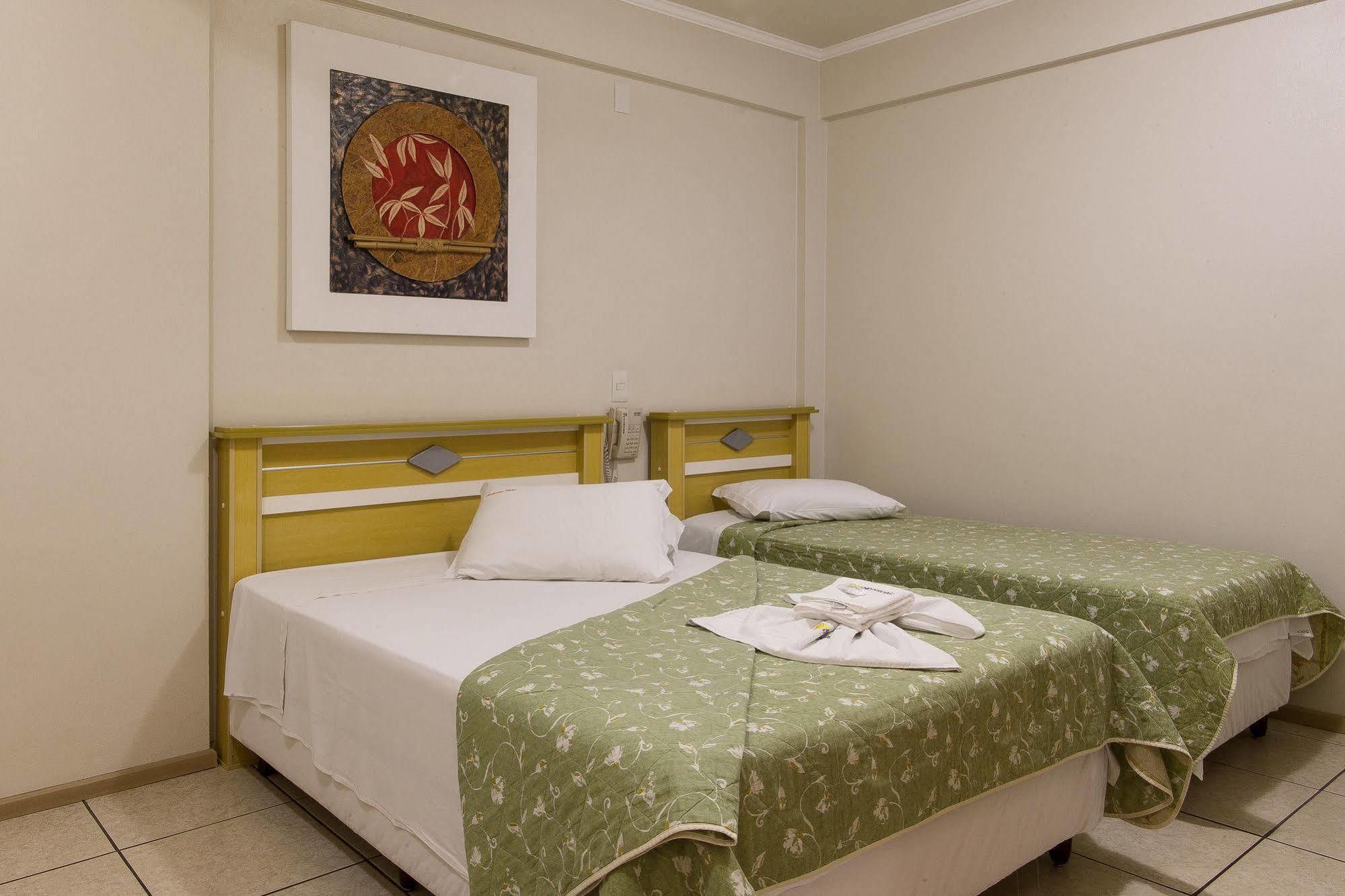 Andardac Hotel Guaramirim Bagian luar foto